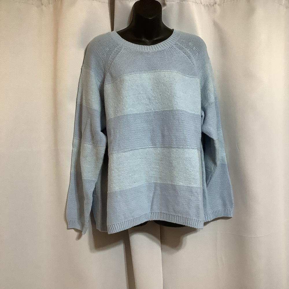 Joe Fresh Women's Blue Striped Sweater Size 1X Knit